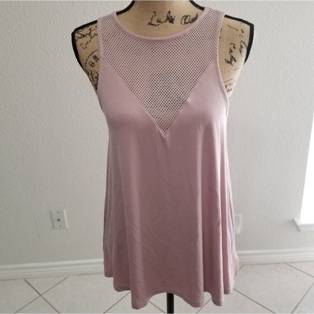 Nwt Express One Eleven tank top pink size M with rayon and‎ spandex blend